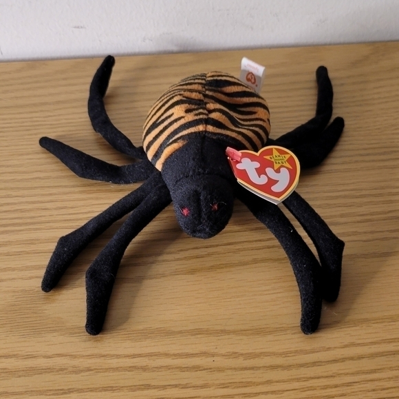𝅺ty "Spinner" the Spider Beanie Baby Retired Stuffed Plush - MINT NEW WITH TAGS - Picture 1 of 9